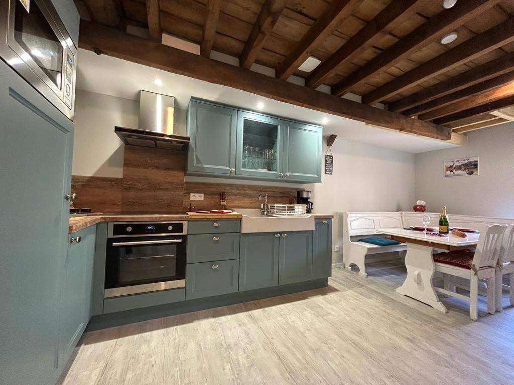 Le Citadin Bourguignon Hostal Toucy Exterior foto